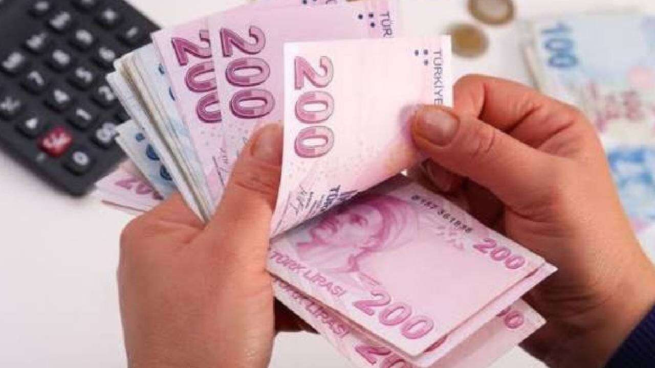 SGK uzmanı İsa Karakaş üstüne basa basa açıkladı: Yüksek emekli maaşı alacaklar! Bu detayı kaçırmayın 14